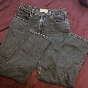 Everlane cheeky Jean 28 crop